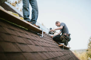 Find Local Roofers & Roofing Contractors in Olmsted, IL